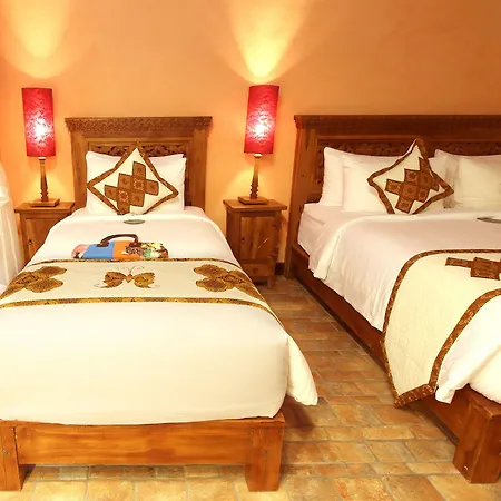 Petit Hotel